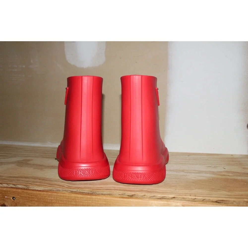Prada Red Rubber Rain Boots Ankle Logo Monolithic Chunky Sole Mens Size 44‎